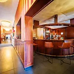 Bastion Het Loo Otel 4*