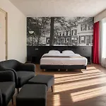 Bastion Het Loo Otel 4*