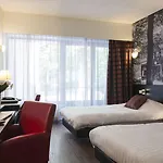 Otel Bastion Het Loo 4*