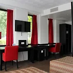 Otel Bastion Het Loo 4*