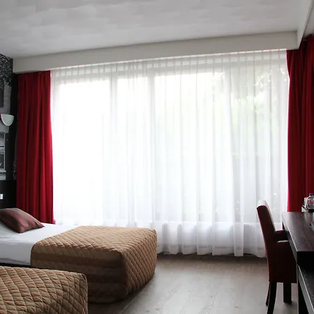 Bastion Het Loo 4*