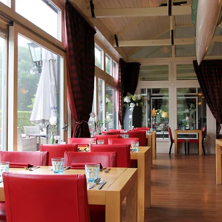 Hotel Bastion Het Loo 4*