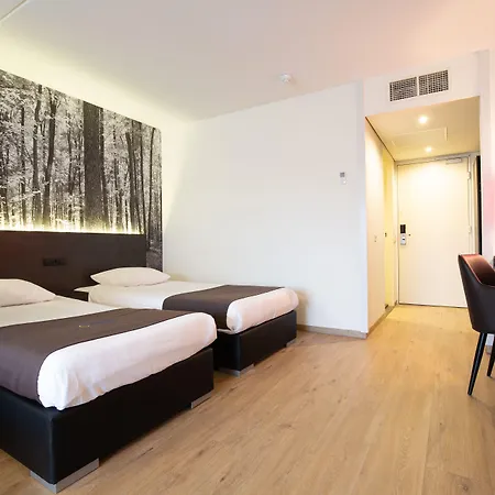 Bastion Het Loo Hotel 4*