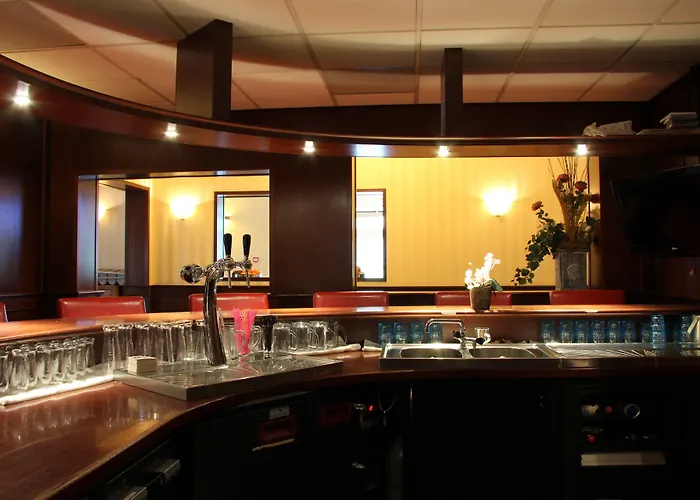 Hotel Bastion Het Loo 4*