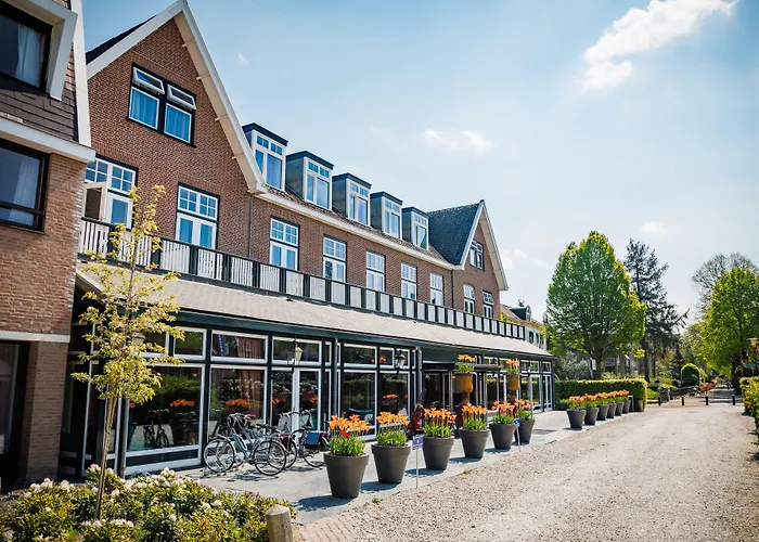 Bastion Het Loo فندق