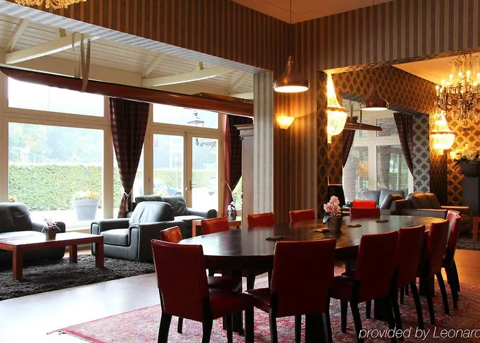 Bastion Het Loo فندق أبلدورن